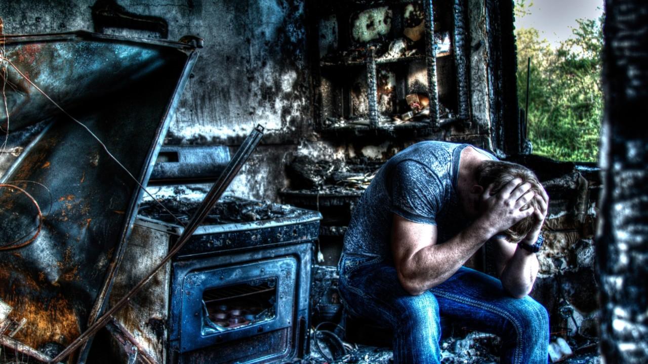 wknd notes: The Flaws That Make Us Human