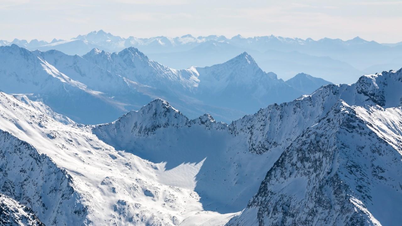 wknd notes: The Mountain Never Ends