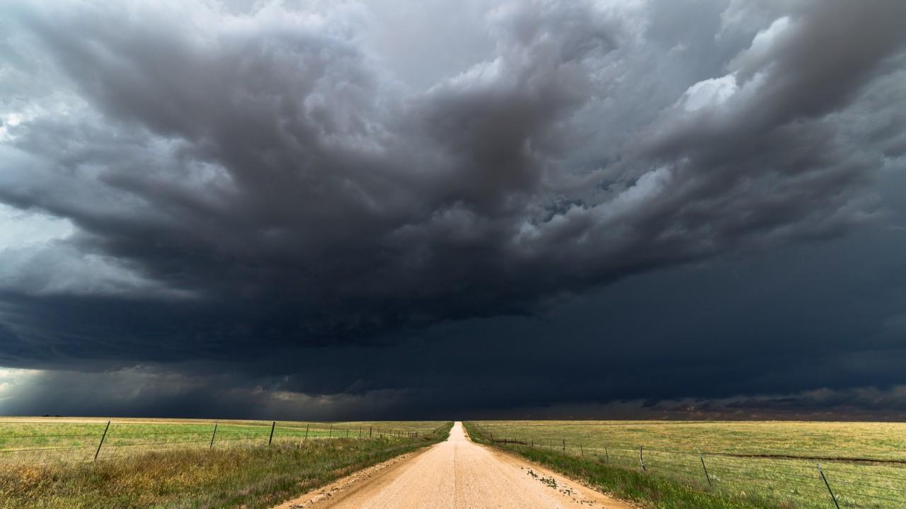 wknd notes: Storms Roll In Fast Here