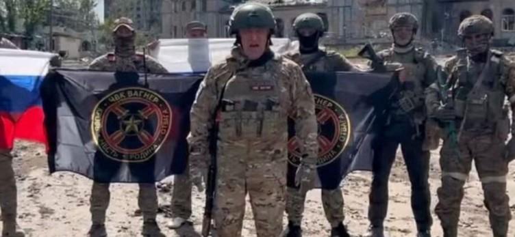 
                                                                                                                                                                                                                                                                                                                                                                                                                                                                                                                                                                                                                                                                                                                                                                                                                                                                                                                                                                                                                                                                                                                                                                                                                                                                                                                                                                                                                                                                                                                                                                                                                                                                                                                                                                                                                                                                                                                                                                                                                                                                                                                                                                                                                                                                                                                  wknd notes: The Longing for Honor and Renown
                                                                                                                                                                                                                                                                                                                                                                                                                                                                                                                                                                                                                                                                                                                                                                                                                                                                                                                                                                                                                                                                                                                                                                                                                                                                                                                                                                                                                                                                                                                                                                                                                                                                                                                                                                                                                                                                                                                                                                                